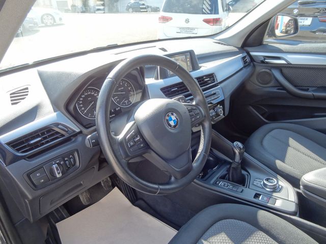 Fahrzeugabbildung BMW X1 sDrive 18 i Advantage/1.Hd/Pano/AHK/Kam/Navi/