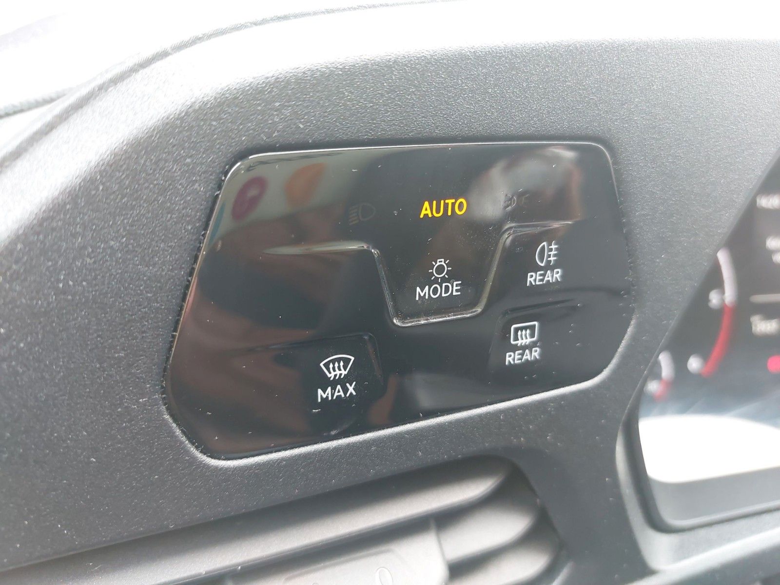 Volkswagen Caddy Maxi EcoProfi AHK Klima Allwetter – Bild 21