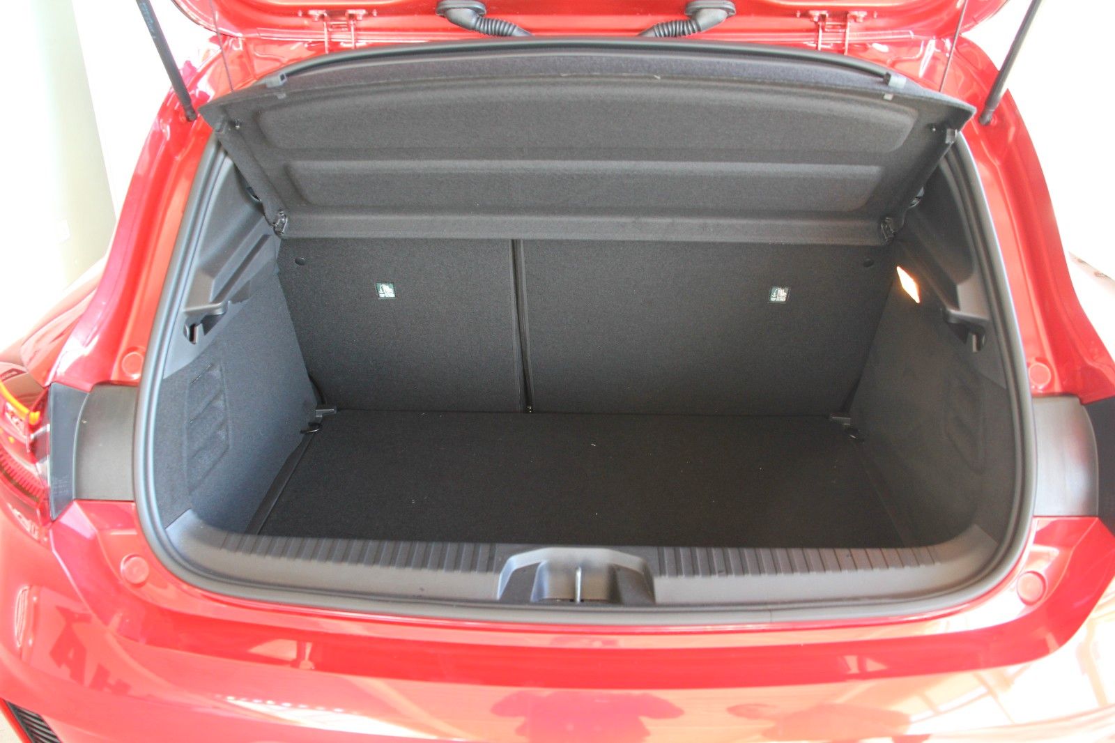 Fahrzeugabbildung Mitsubishi Colt Top LED*DAB*SHZ*BOSE*360°
