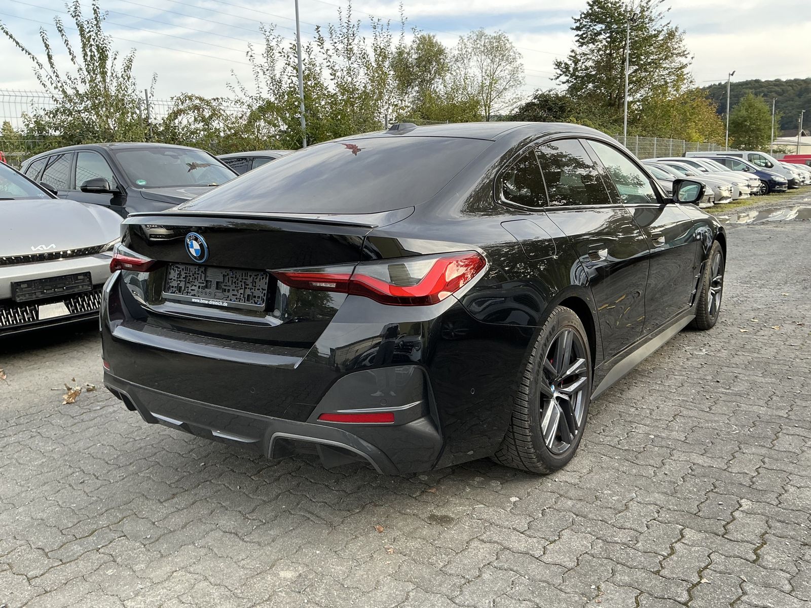 BMW i4 35 M-Sport Pro Leder R.Cam Ambiente Laser ACC imagem 3