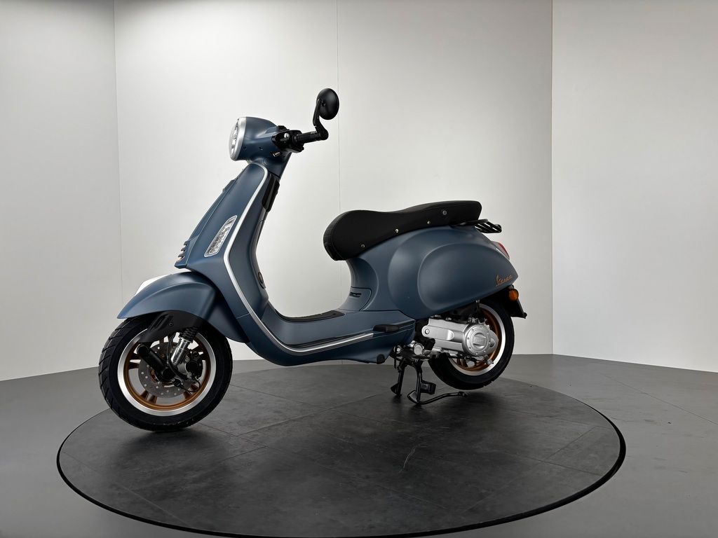Fahrzeugabbildung Vespa PRIMAVERA 50 Officina 8 *NEUFAHRZEUG*