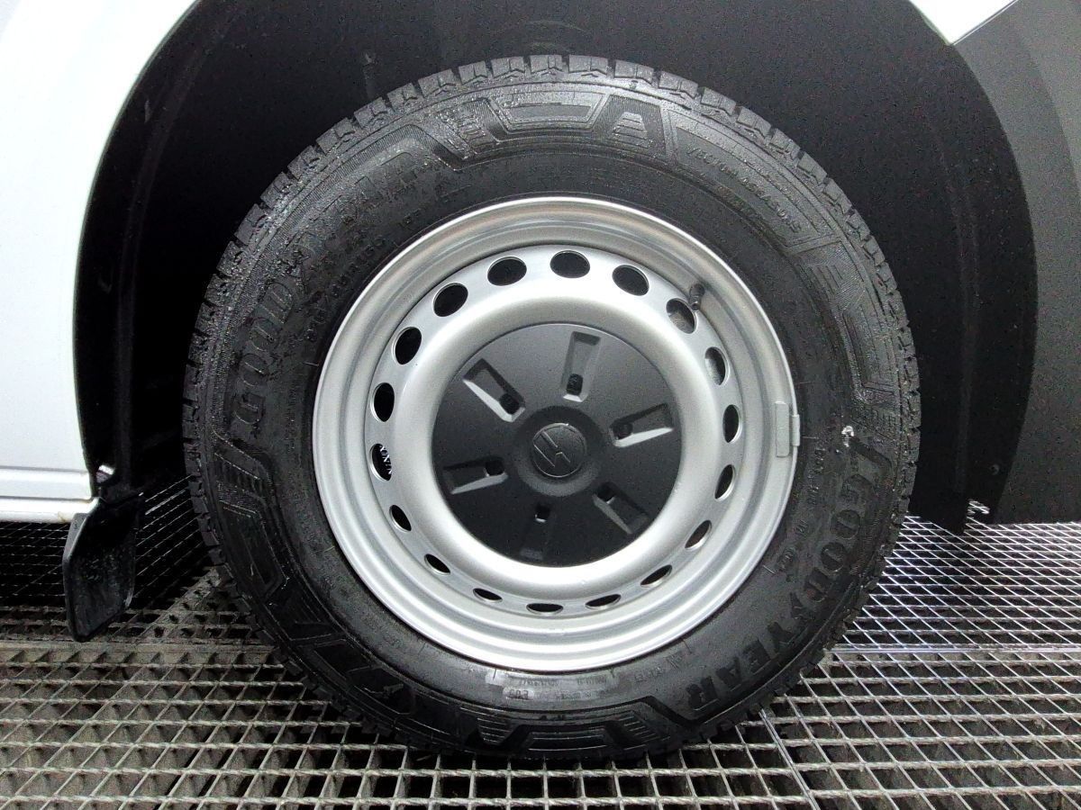 Volkswagen T7 Transporter - Bild 12