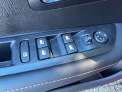 Foto Nummer 12: PEUGEOT 208
