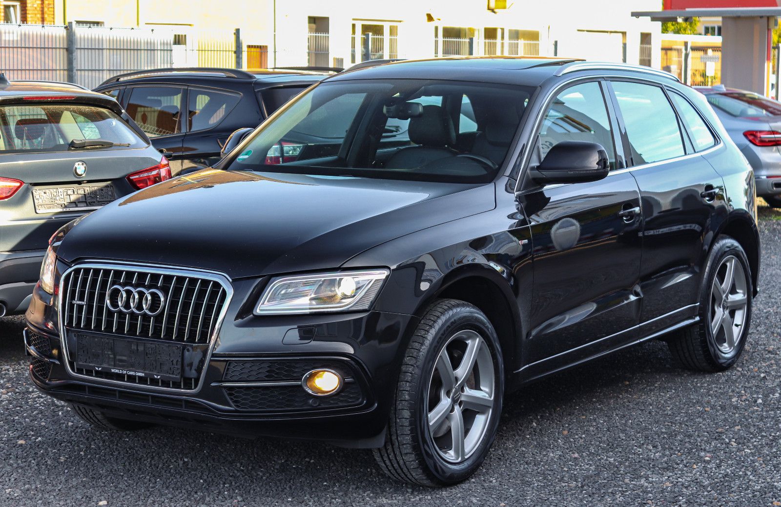 Audi Q5 3.0 TDI S-LINE*ACC*PANO*KAMERA*TOT/SPUR*AHK*