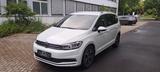 Volkswagen Touran 2.0 TDI SCR DSG Highline - 7 Sitzer + AHK - VW Touran Gebrauchtwagen in Bonn