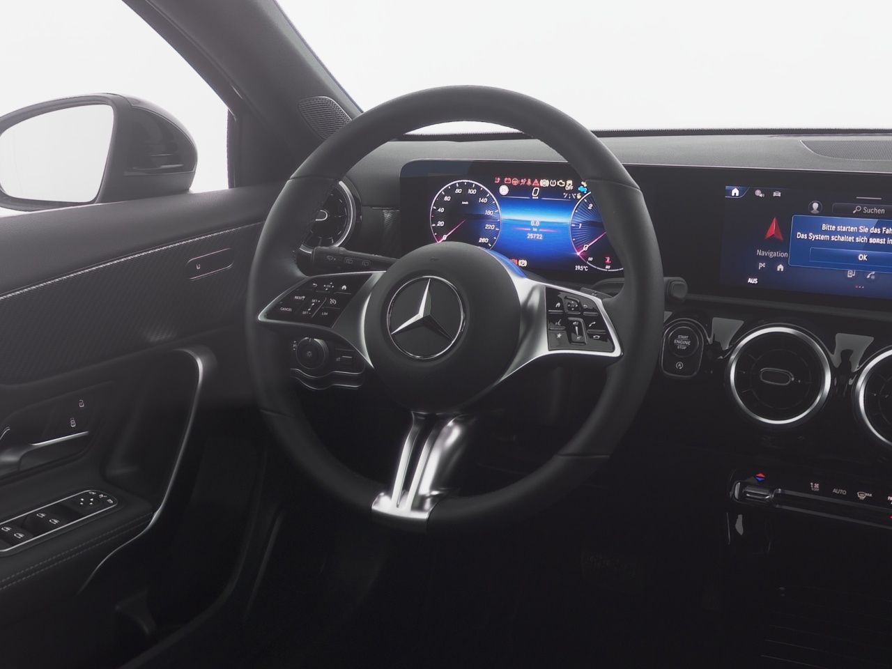 Mercedes-Benz A 200 d Progressive Pano AHK MBeam Kamera PTS SH foto 5
