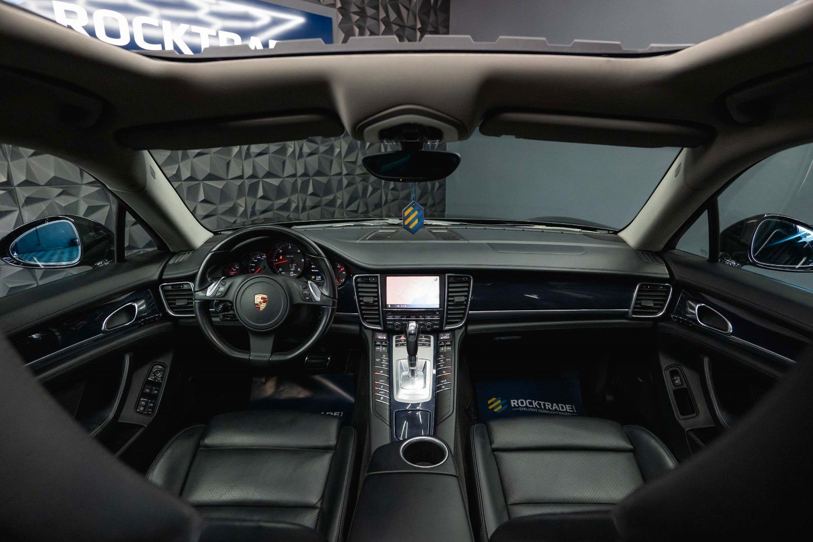 Fahrzeugabbildung Porsche Panamera 3.0 V6 Diesel *Active Suspension*Kamera