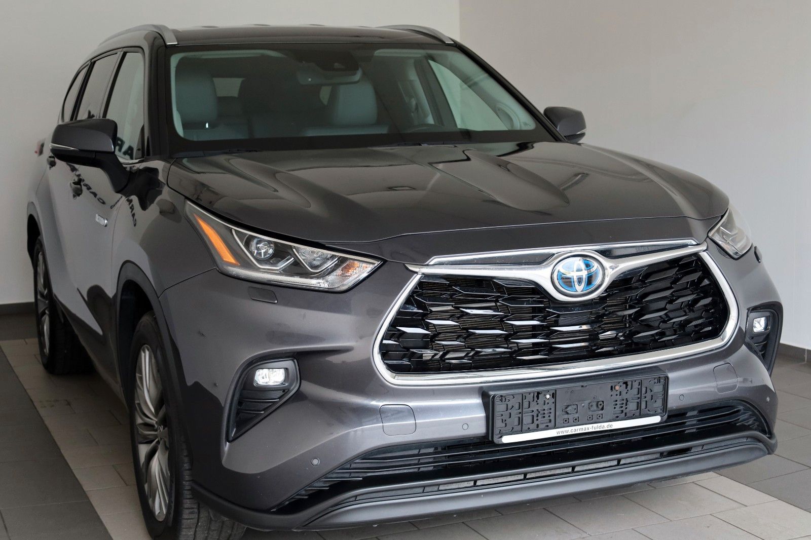Fahrzeugabbildung Toyota Highlander Hybrid Executive,Sitzlüft,7Sitz,Kamer