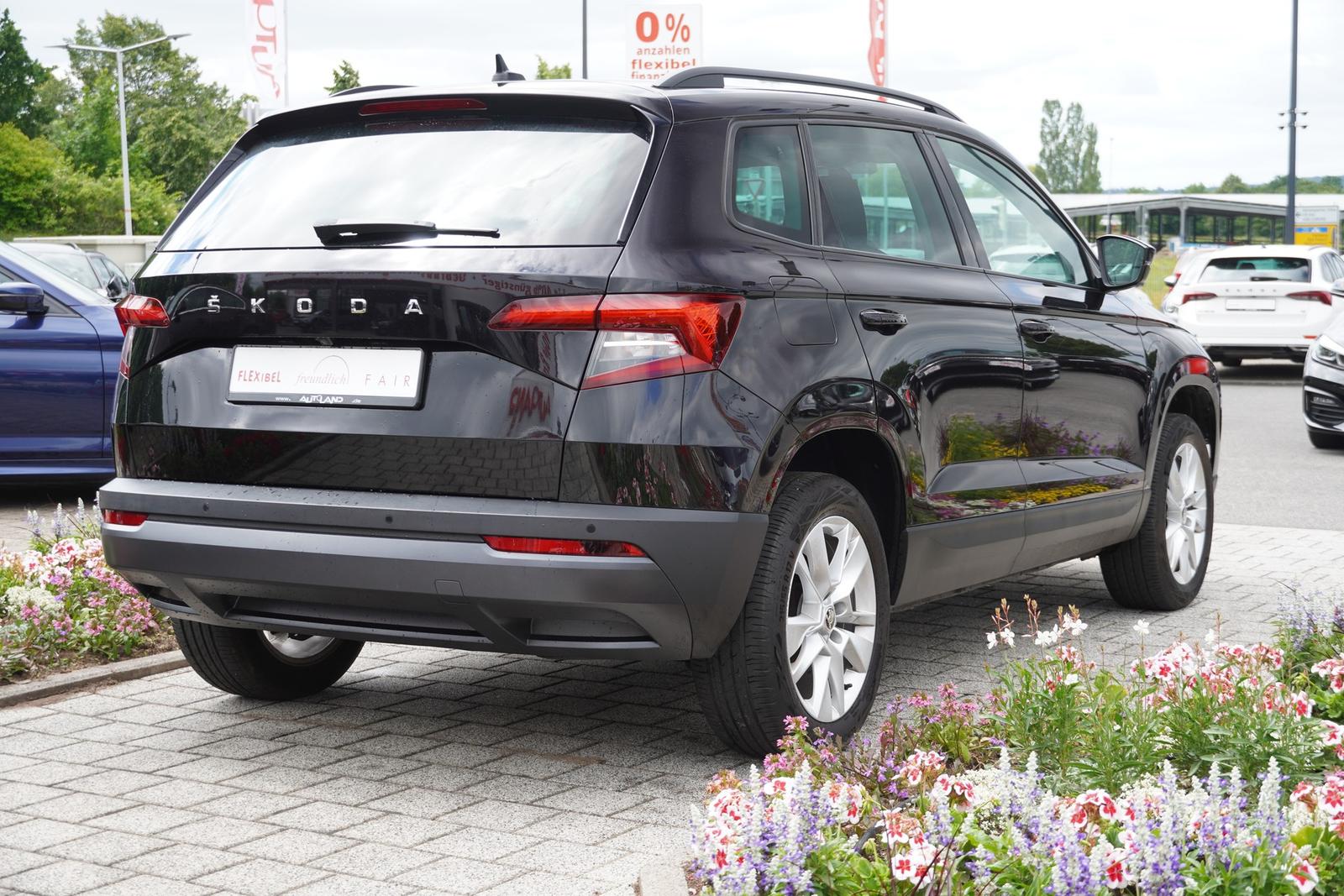 Skoda Karoq 1.5 16V TSI DSG Style ACC Navi Tempomat, миниатюра 8