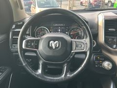 Fahrzeugabbildung Dodge RAM 1500 Gen5 5.7 Hemi Laramie Leder Navi AHK