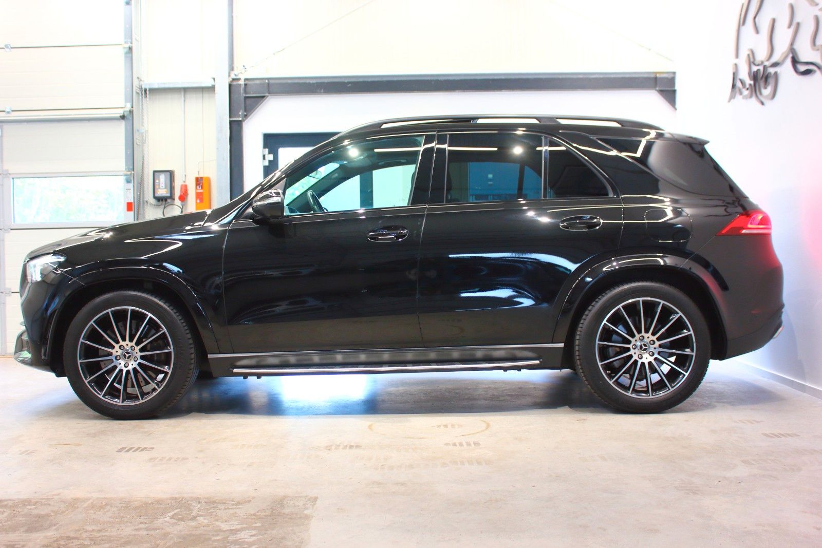 Mercedes-Benz GLE 350 de 4MATIC AMG~UNFALLFREI DEUTSCH PANO~1H foto 5