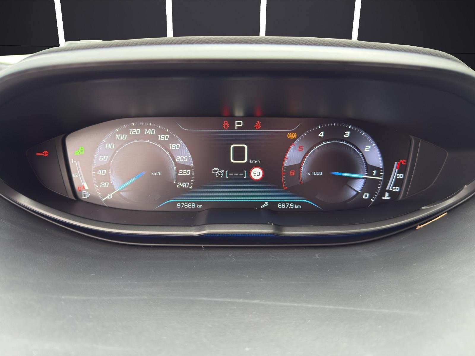 Peugeot 3008 GT Automatik/MirrorLink/ACC/SoundSystem