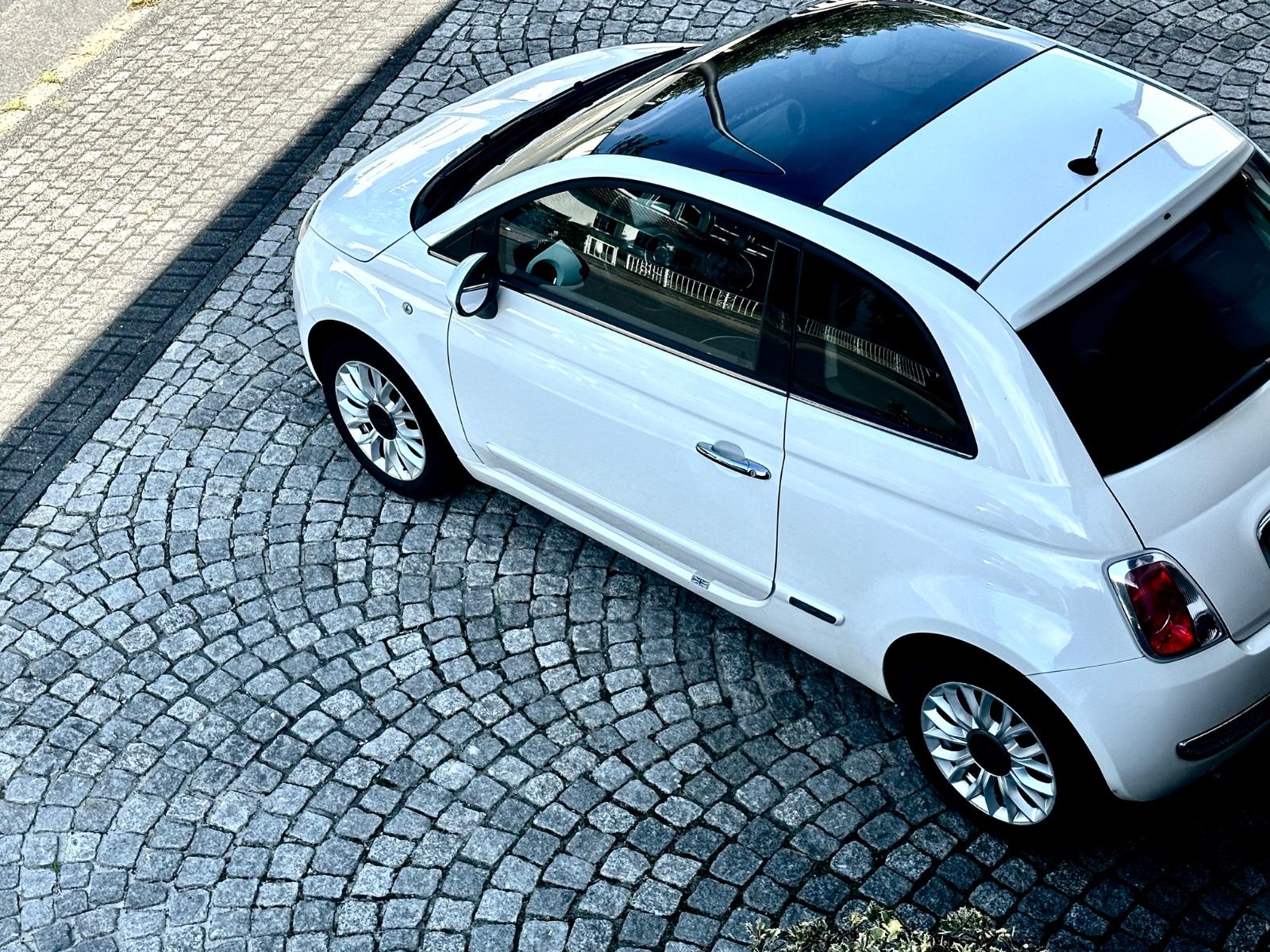 Fiat 500 Automatik Lounge wie neu Klima Scheckheft1A