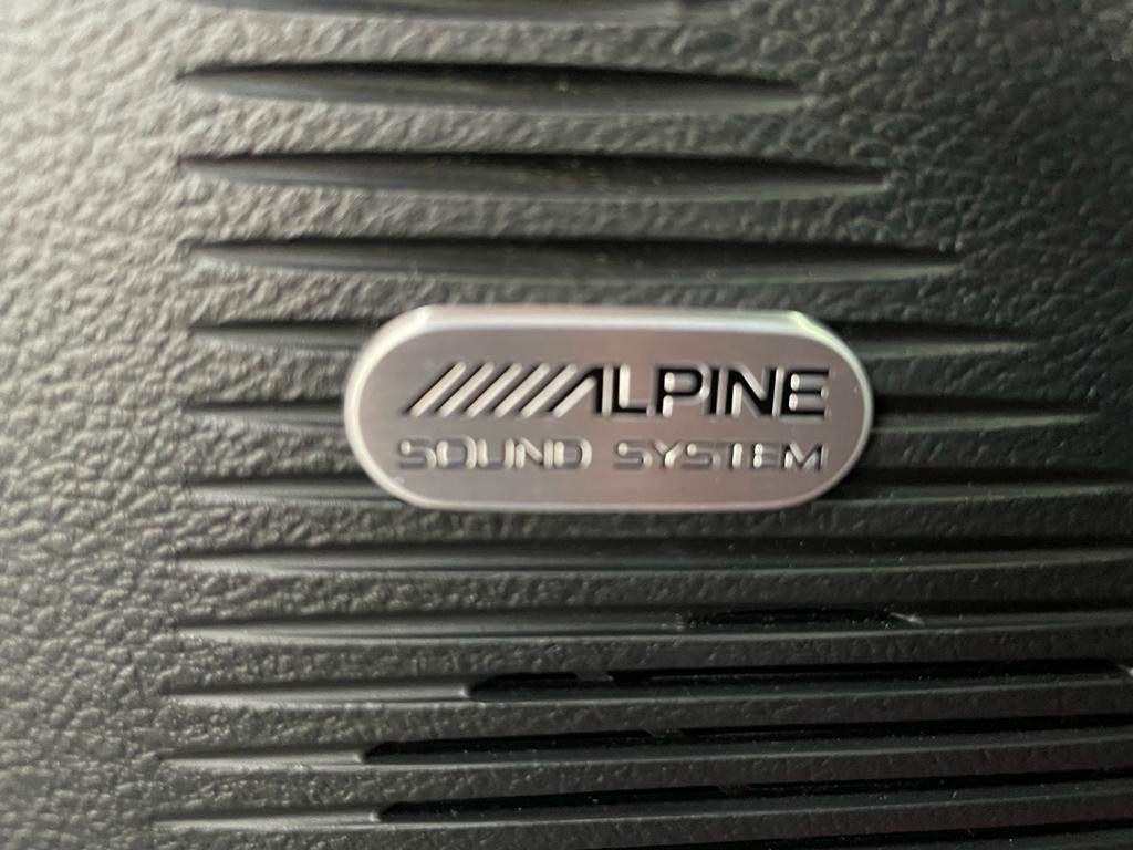 Fahrzeugabbildung Dodge CHALLENGER  R/T-5.7L-V8 HEMi AUS 1. HAND