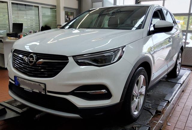 Opel Grandland X Innovation Plug-in-Hybrid 4 300