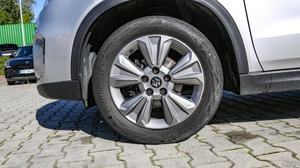 Autohaus Zimpel & Franke - Suzuki VITARA 1.4 Comfort 4x4+SHZ+RFK - Bild 5 Autohaus Zimpel & Franke - Suzuki VITARA 1.4 Comfort 4x4+SHZ+RFK - Bild 5