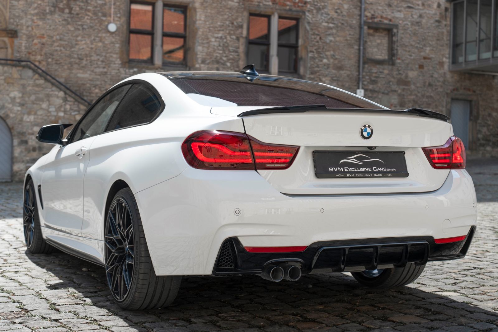 Fahrzeugabbildung BMW 430I Coupe M-Sport H&K LED CARPLAY ALC CARBON