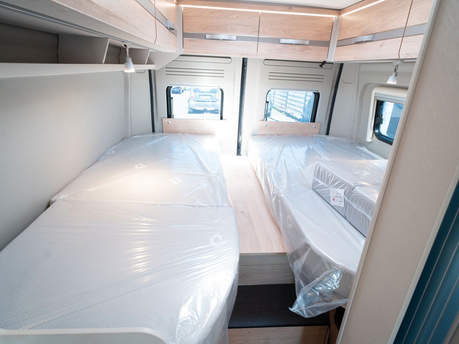 Fahrzeugabbildung Dethleffs Globetrail 640 EK Fiat Markise/Rahmenf./Heckausz