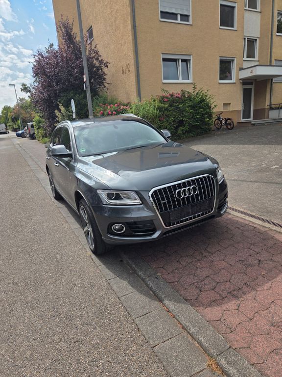 Image of Audi Q5