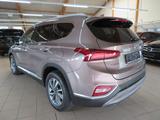 Hyundai Santa Fe 4WD 2.4 GDI *Navi*neuwertig*Wartung neu - Hyundai SANTA FE: 2wd