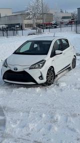 Toyota Yaris Hybrid 1.5 Aut.Team D+KAMERA+KLIMA+ALU - Toyota Yaris Team mit Hybrid-Antrieb (Benzin/Elektro)