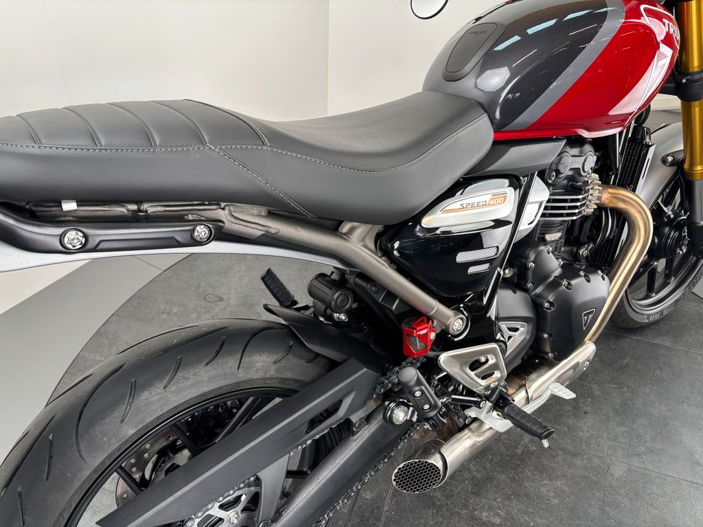 Fahrzeugabbildung Triumph SPEED 400 *SERVICE NEU *KURZES HECK