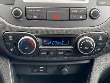 Hyundai i10 1.2 YES! Sitzheizung CarPlay Kamera PDC