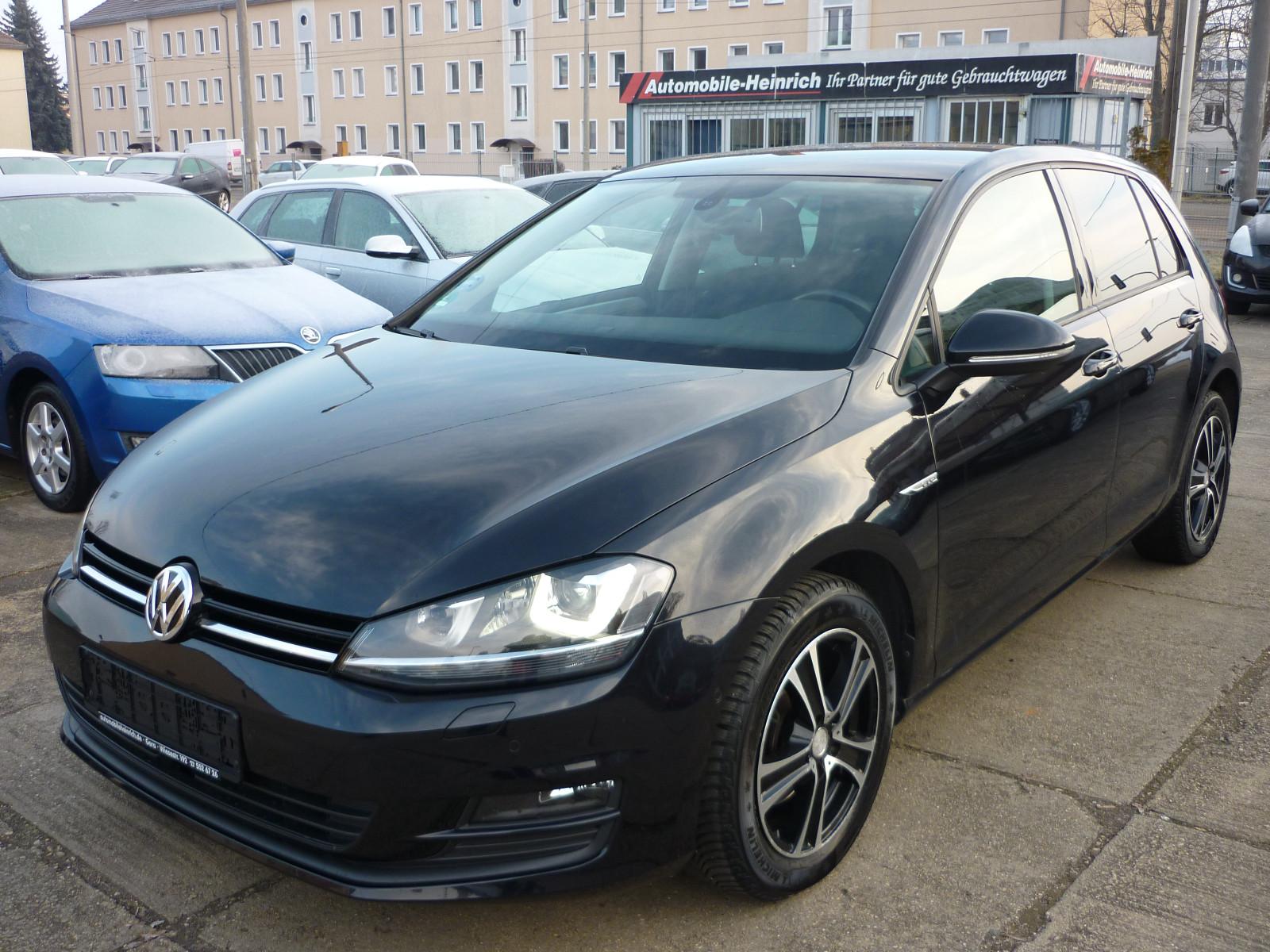 Volkswagen Golf 1.4 TSI DSG BMT CUP umfangr.Ausstattung!