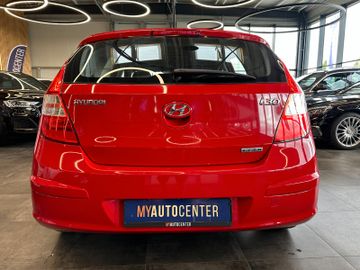 MYAUTOCENTER – Gebraucht- und Jahreswagen mit Werkstattservice in Pfaffenhofen Hyundai i30 *Scheckheft*Klimaanlage*TÜV-NEU*