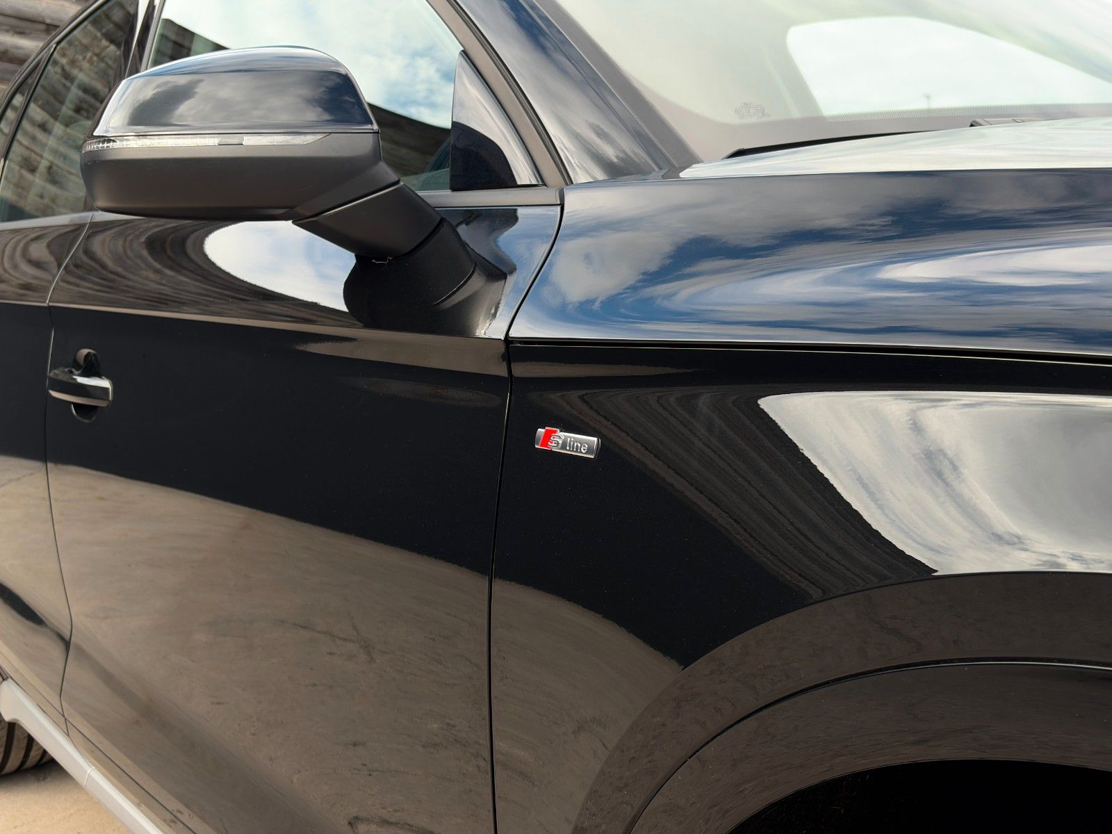 Fahrzeugabbildung Audi Q5 45 TFSI quattro S-line 3-Z.Klima Temp CAM VC