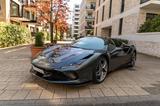Ferrari F8 Tributo Coupé DCT Lift Garantie Carbon - graue Ferrari F8