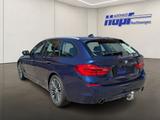 BMW 520 i Sport Line | Shadow Line | Automatik - BMW 520 mit Benzin-Antrieb: Kombi