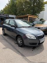 Skoda Fabia Classic*KLIMA*PDC*TÜV / AU NEU* - Skoda Fabia Classic mit Benzin-Antrieb