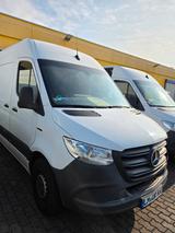 Mercedes-Benz eSprinter - weiße Mercedes-Benz eSprinter