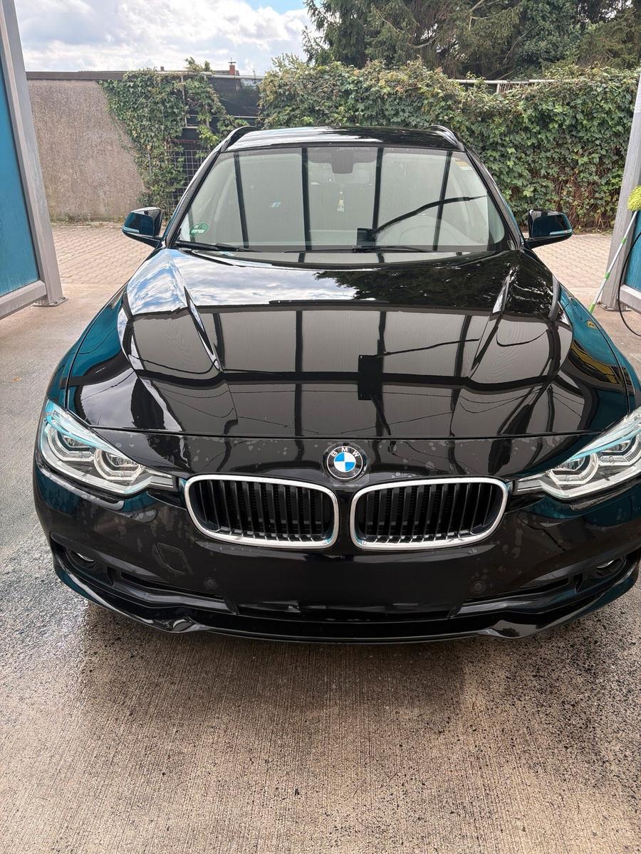 BMW 320