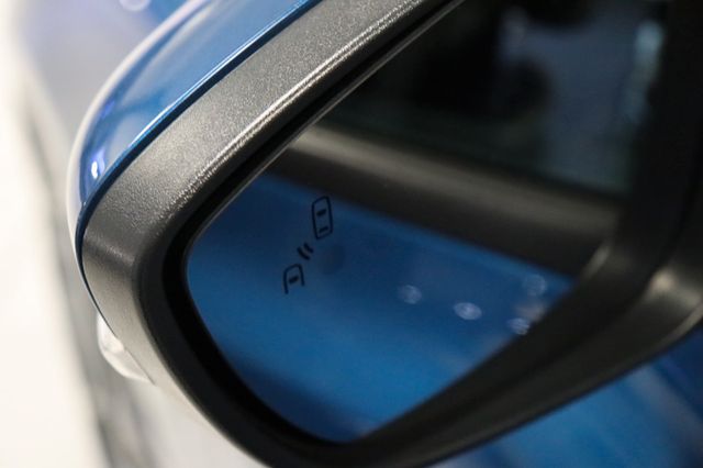 Fahrzeugabbildung Ford Focus Turnier ST 2.3 Eco Performance |1HAND|B&O|