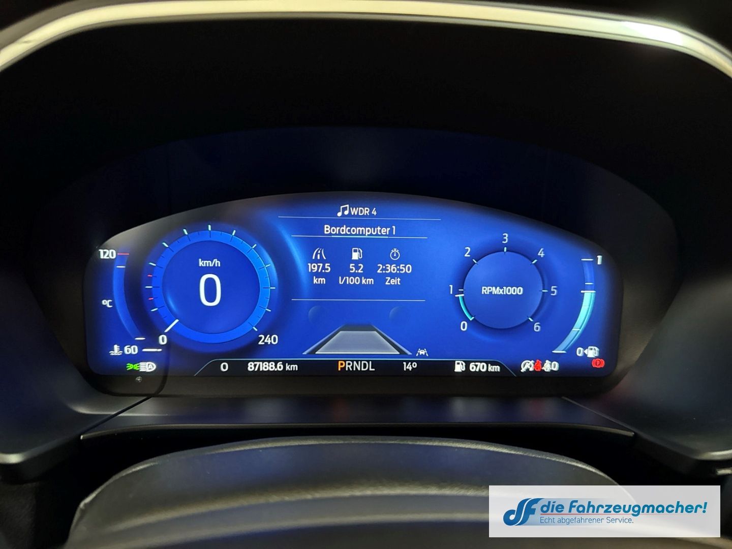Fahrzeugabbildung Ford Kuga Titanium X HUD Navi Digitales Cockpit Sound
