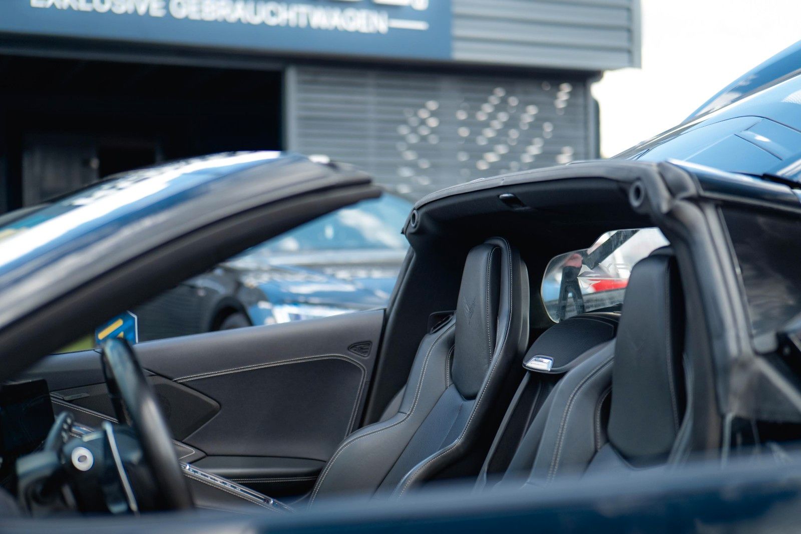 Fahrzeugabbildung Corvette C8 Stingray 1LT Targa Z51 Performance 19% VAT