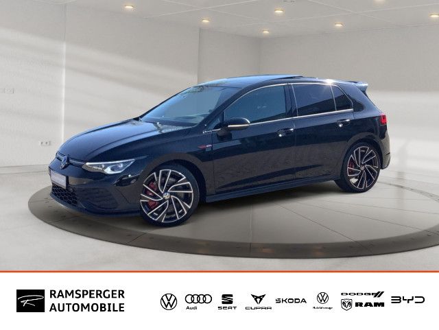 Volkswagen Golf — hlavná fotografia