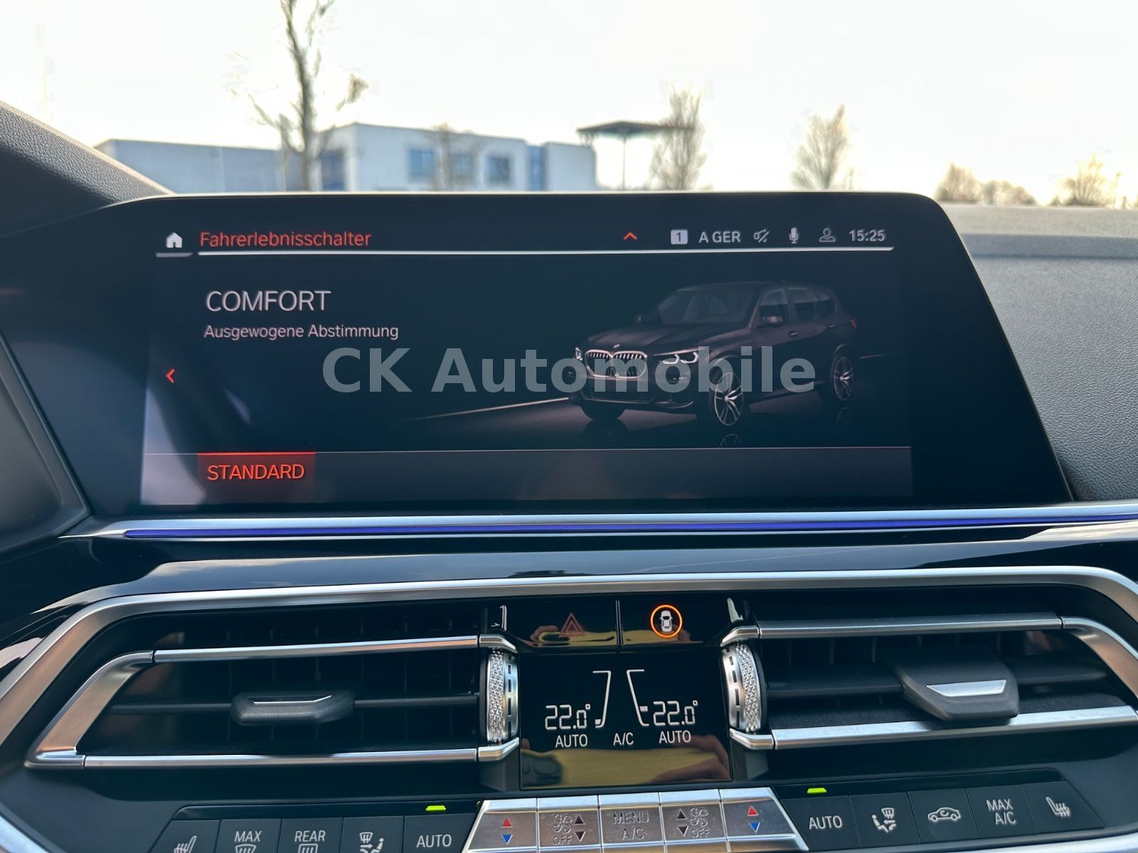 Fahrzeugabbildung BMW X5 xDrive 30d MSport/22Zoll/HeadUp/Pano/360°/AHK