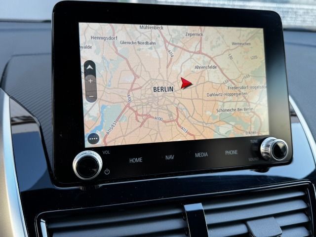 Fahrzeugabbildung Mitsubishi Eclipse Cross 2.4 MIVEC PLUS Navi*1.Hand