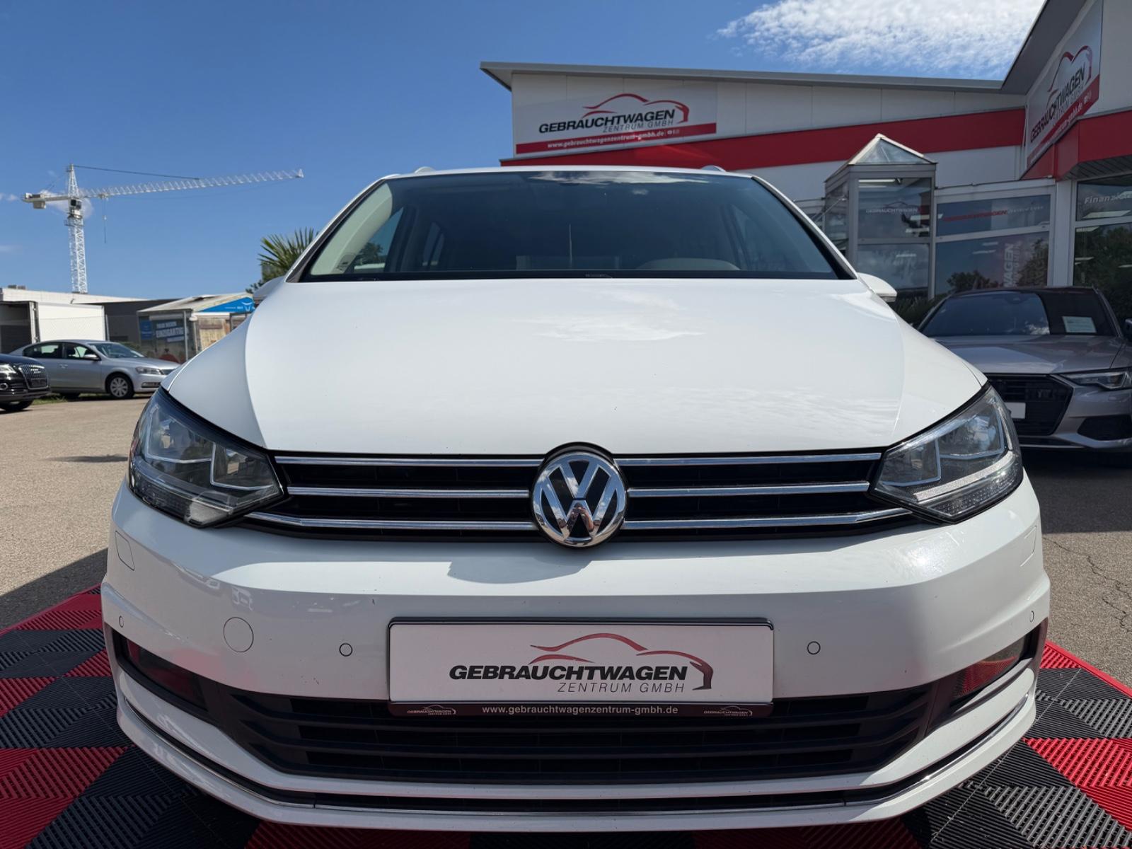 Volkswagen Touran 2.0 TDI*DSG*7-Sitz* Sound*Aut.*ACC*