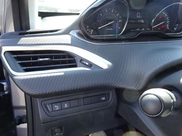 Fotografie des Peugeot 2008 1.6 16V VTi 120 Active*12 Mon.Garantie*Topz