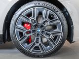 BMW i5 xDrive40 Tour. Individual M Sport Pro HuD+PAN - BMW i5 Touring Kombi xDrive40 Gebrauchtwagen