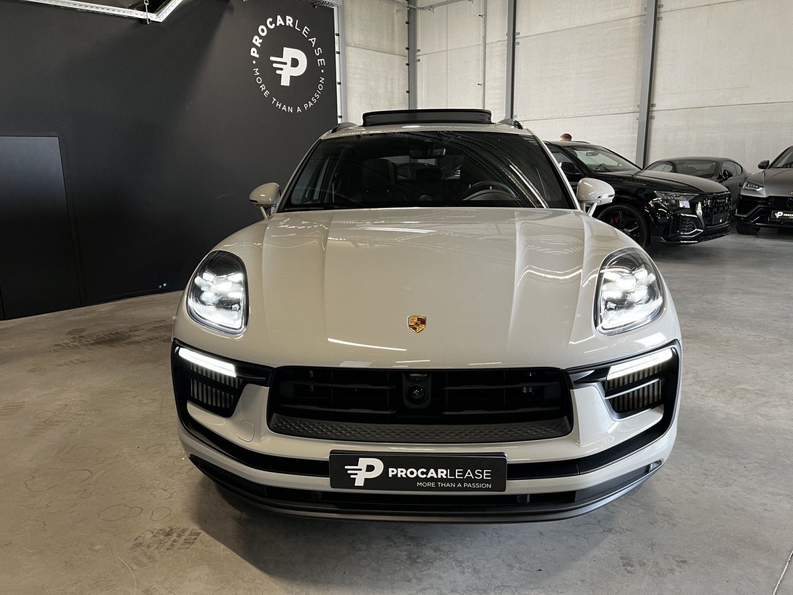 Porsche Macan Porsche Macan S /LED/PANO/BOSE/21"/CARBON/ imagem 3