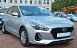 Hyundai i30 Lim. Klima Tempomat Tüv 04/2027 - Hyundai i30: Silber