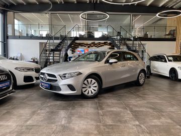 Mercedes-Benz A 200 A -Klasse *NAVI*PDC*SPURASSIST*TEMPOMAT*