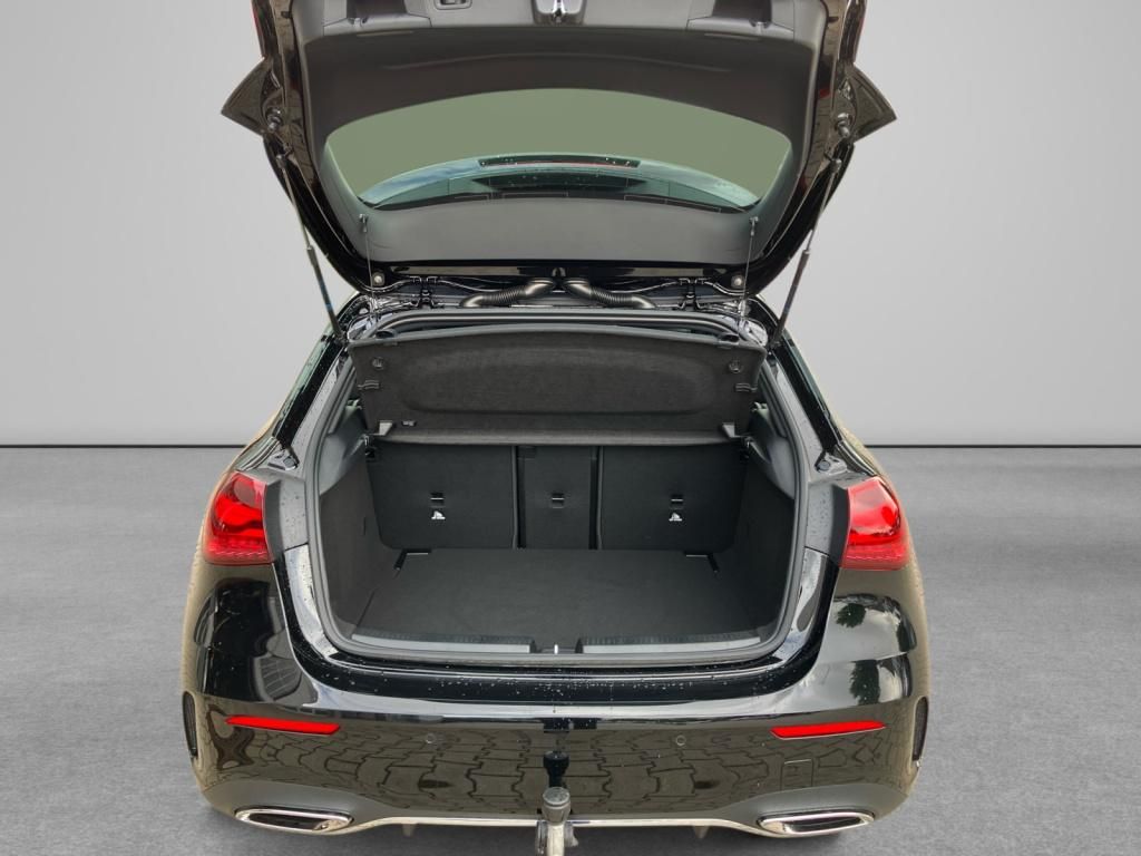 Fahrzeugabbildung Mercedes-Benz A 200 AMG*LED*AHK