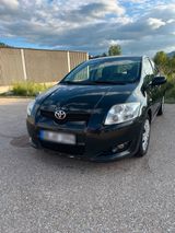 Toyota 1772139155 - Toyota Auris in Gelsenkirchen