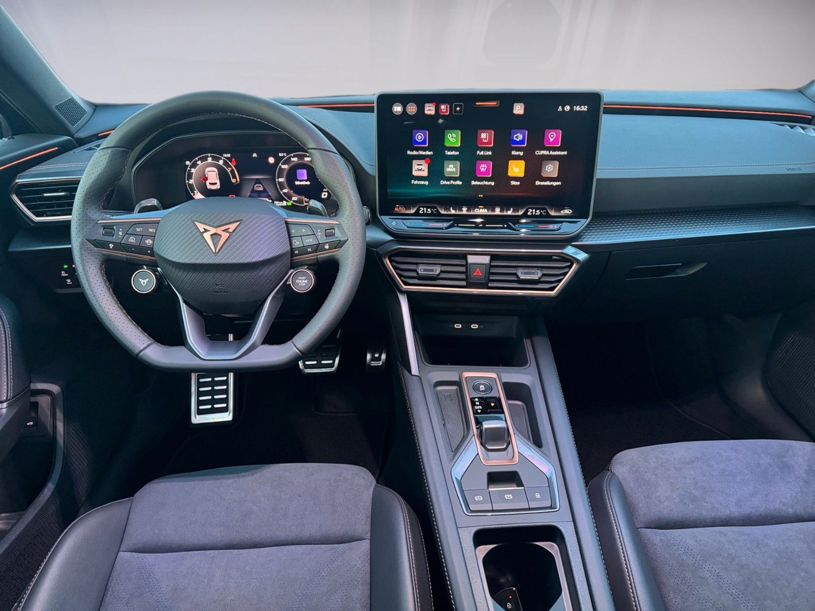 Fahrzeugabbildung CUPRA Formentor VZ 2.0 TSI 245 kW 4Drive